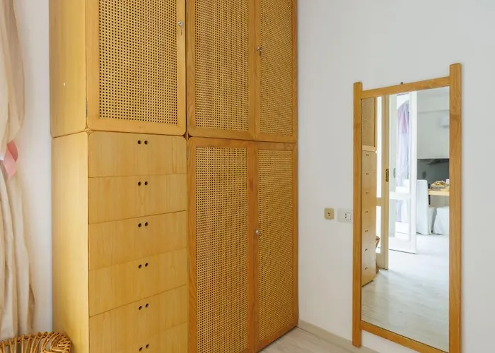 Marilyn With Free Private Parking Apartment